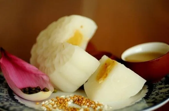 bot-lam-banh-trung-thu-mikko-huong-xua